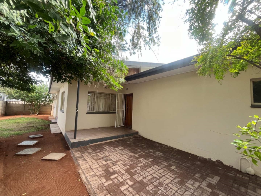3 Bedroom Property for Sale in Flora Park Northern Cape